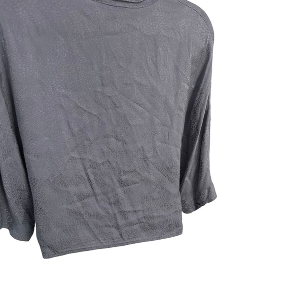 Steve Madden Viscose/ Rayon Cropped Button-Up Top SZ XS - Picture 9 of 14